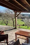 Terrasse avec vue sur la vallée