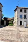 Meublé de Tourisme F2 Place de l'église_1